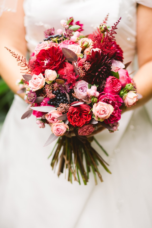 How to Make Your Dream Wedding Bouquet Come to Life